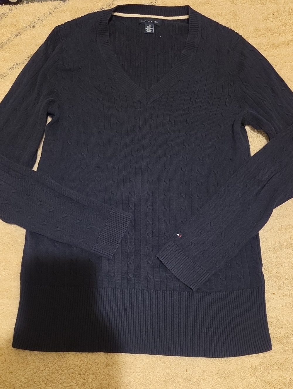 Tommy Hilfiger Men's Navy Cable-Knit V-Neck Sweater